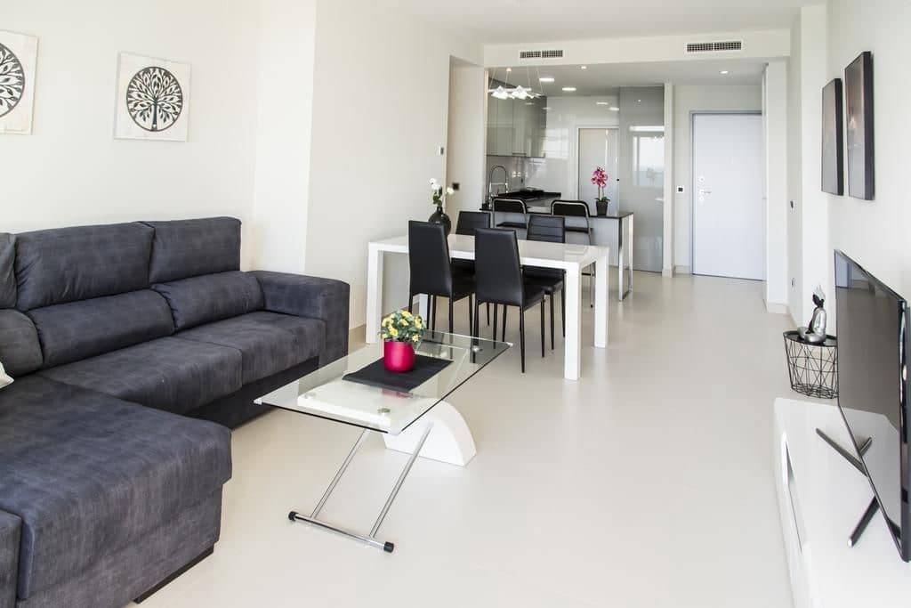 2 soveværelse Lejlighed til salg i Benidorm med swimmingpool garage - € 600.000 (Ref: 9949272)