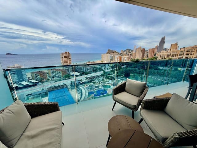 2 makuuhuone Huoneisto myytävänä paikassa Playa Poniente, Benidorm mukana uima-altaan 
autotalli - 570 000 € (Ref: 9962143)