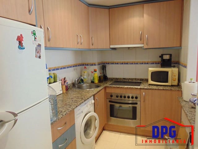 2 bedroom Flat for sale in Garrucha with pool garage - € 166,000 (Ref: 10184327)
