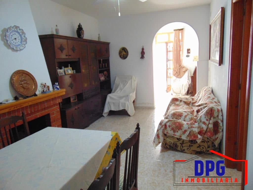6 bedroom Townhouse for sale in Turre - € 89,900 (Ref: 7863425)