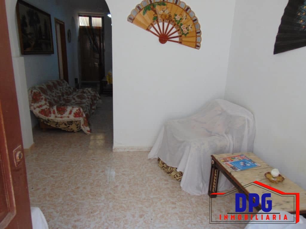 6 bedroom Townhouse for sale in Turre - € 89,900 (Ref: 7863425)