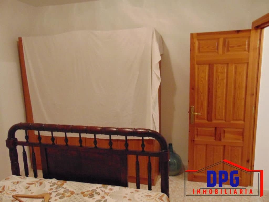 6 bedroom Townhouse for sale in Turre - € 89,900 (Ref: 7863425)