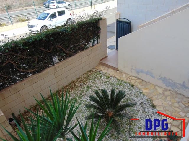 Apartamento de 2 habitaciones en Cala Marqués, Vera en alquiler con garaje - 600 € (Ref: 8601303)