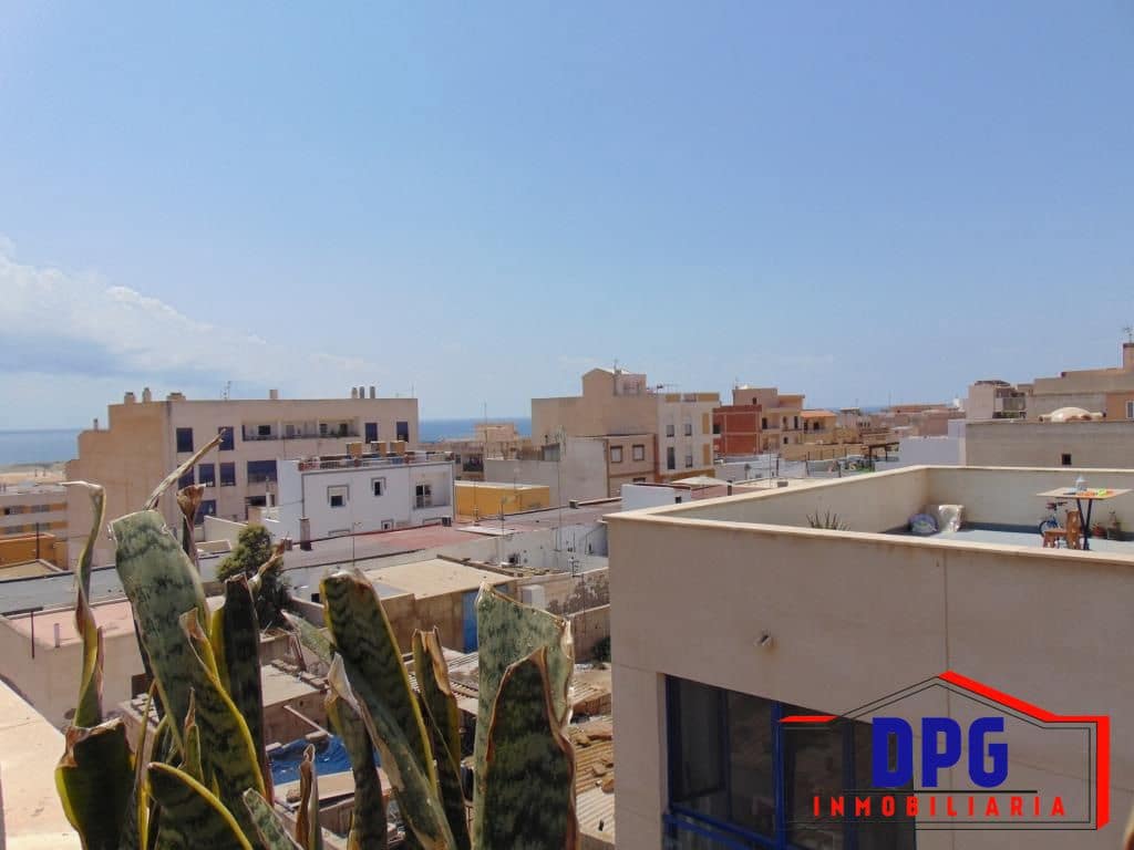 3 quarto Penthouse para venda em Garrucha com garagem - 198 500 € (Ref: 9132805)