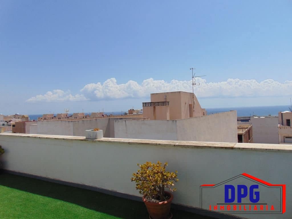 3 quarto Penthouse para venda em Garrucha com garagem - 198 500 € (Ref: 9132805)