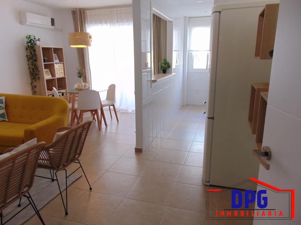 2 slaapkamer Appartement te huur in Garrucha met garage - € 500 (Ref: 9166350)