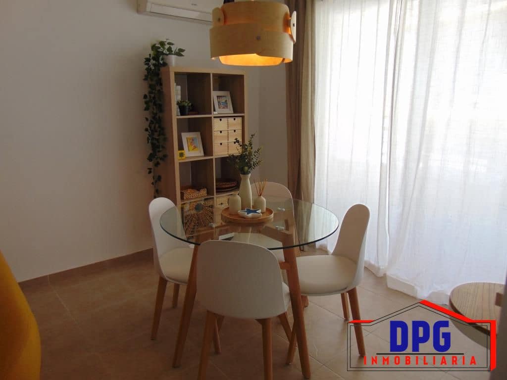 2 slaapkamer Appartement te huur in Garrucha met garage - € 500 (Ref: 9166350)