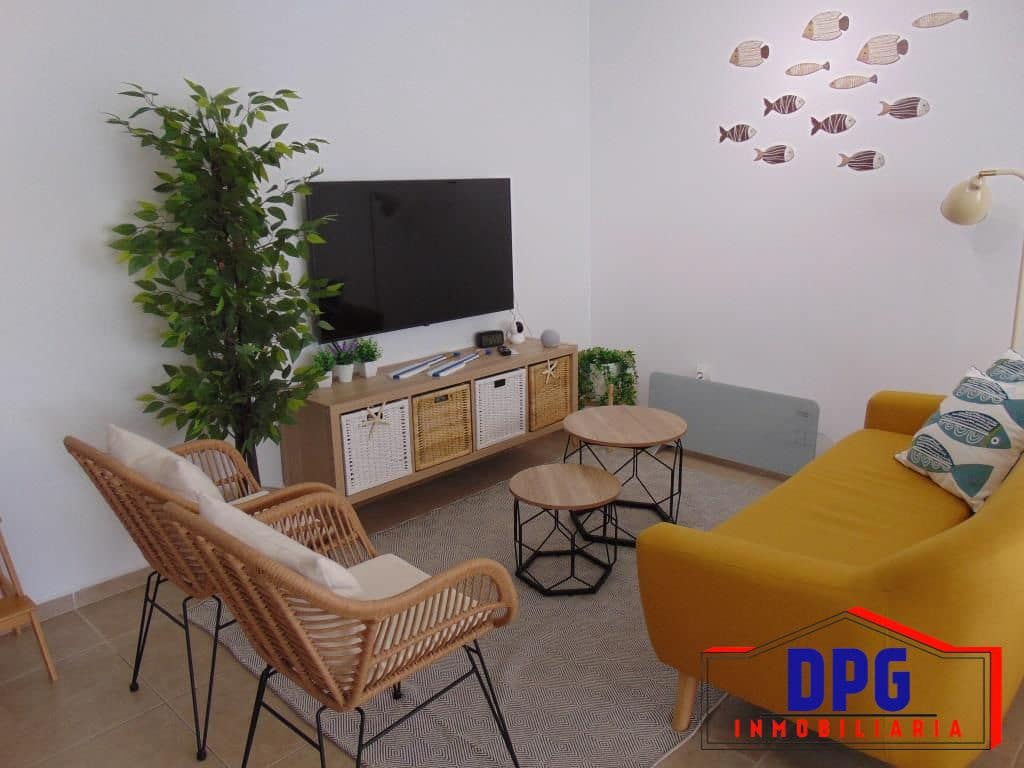 2 slaapkamer Appartement te huur in Garrucha met garage - € 500 (Ref: 9166350)
