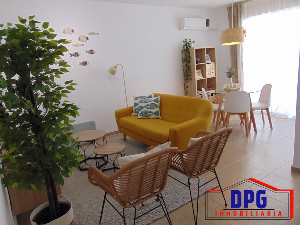 2 slaapkamer Appartement te huur in Garrucha met garage - € 500 (Ref: 9166350)