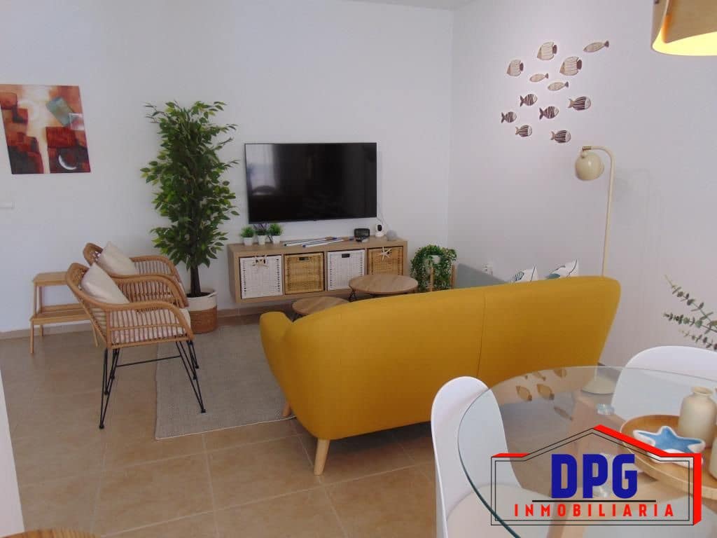 2 slaapkamer Appartement te huur in Garrucha met garage - € 500 (Ref: 9166350)