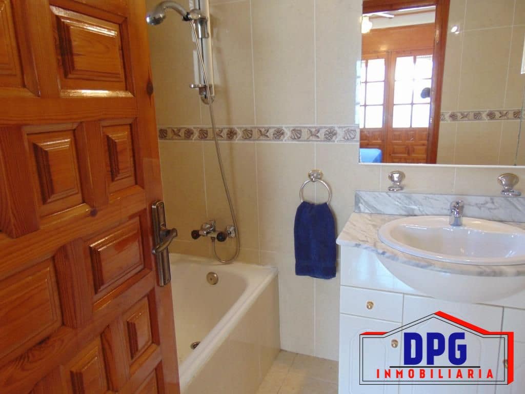 3 sovrum Lägenhet till salu i Garrucha med garage - 205 000 € (Ref: 9341580)