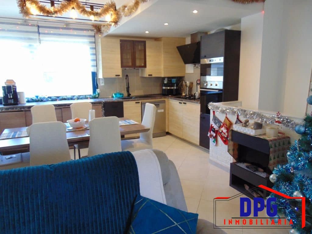 3 bedroom Flat for sale in Garrucha with garage - € 149,000 (Ref: 9491140)