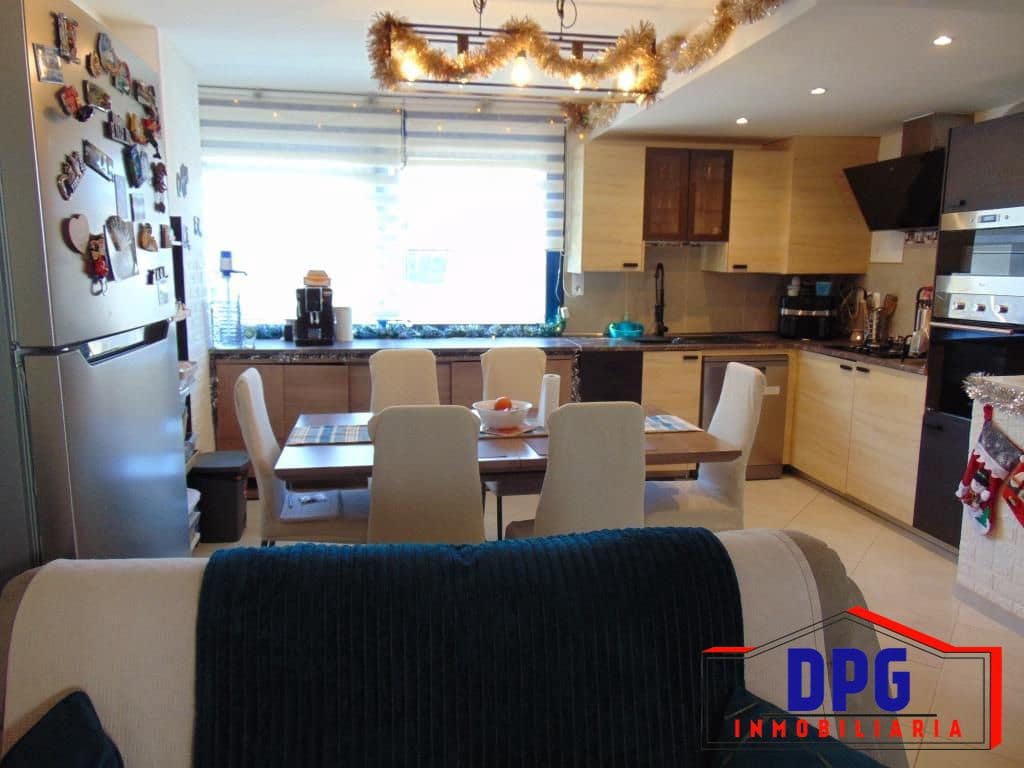 3 bedroom Flat for sale in Garrucha with garage - € 149,000 (Ref: 9491140)