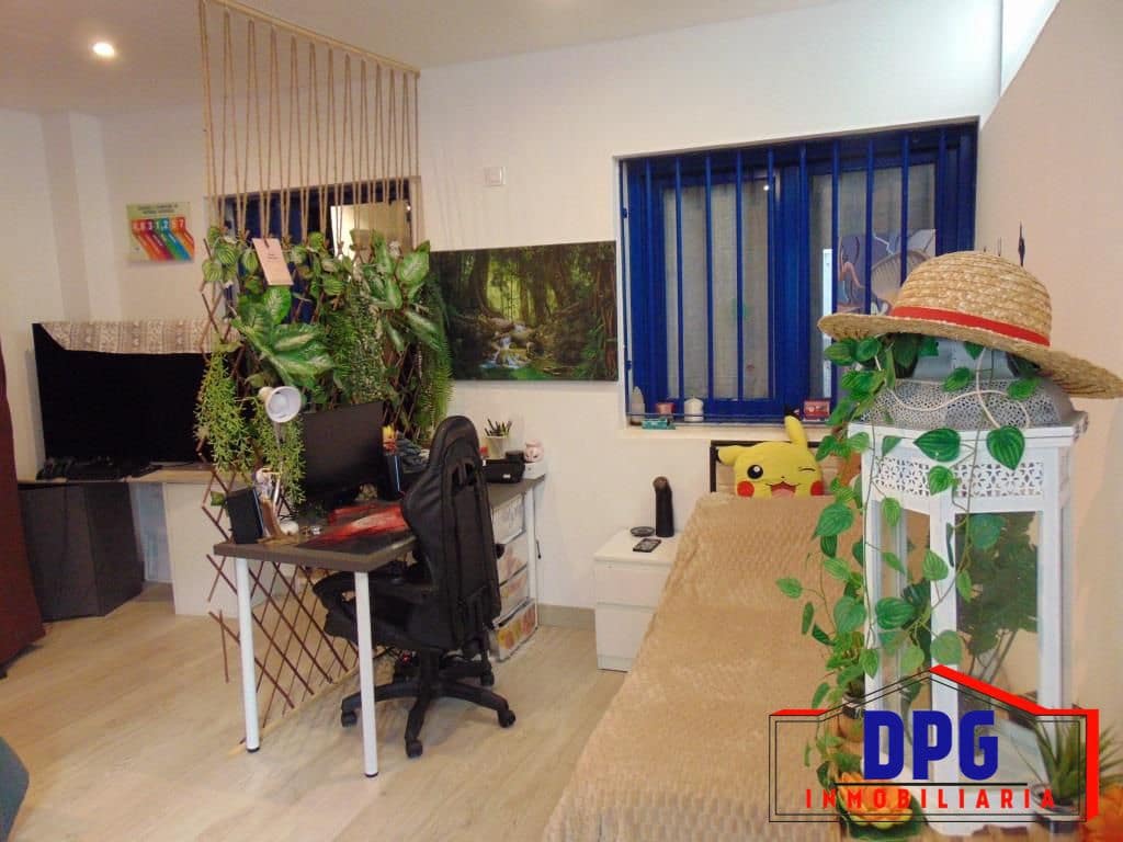 3 bedroom Flat for sale in Garrucha with garage - € 149,000 (Ref: 9491140)