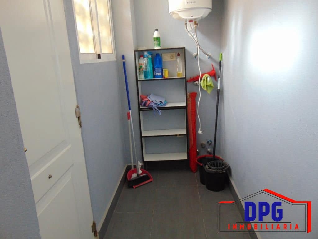 3 makuuhuone Huoneisto myytävänä paikassa Vera mukana 
autotalli - 129 000 € (Ref: 9570813)