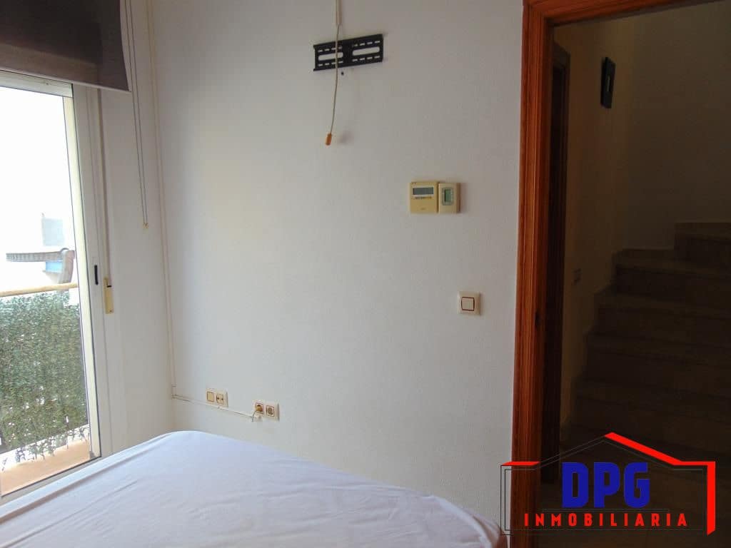 3 makuuhuone Huoneisto myytävänä paikassa Vera mukana 
autotalli - 129 000 € (Ref: 9570813)