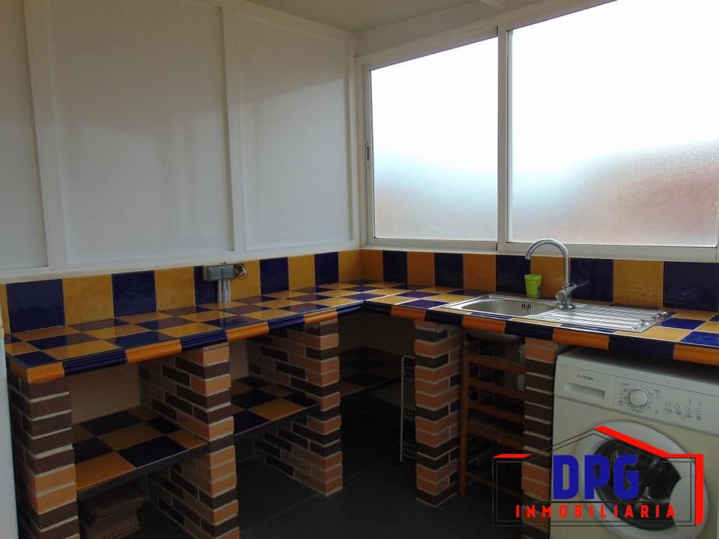 3 makuuhuone Huoneisto myytävänä paikassa Vera mukana 
autotalli - 129 000 € (Ref: 9570813)