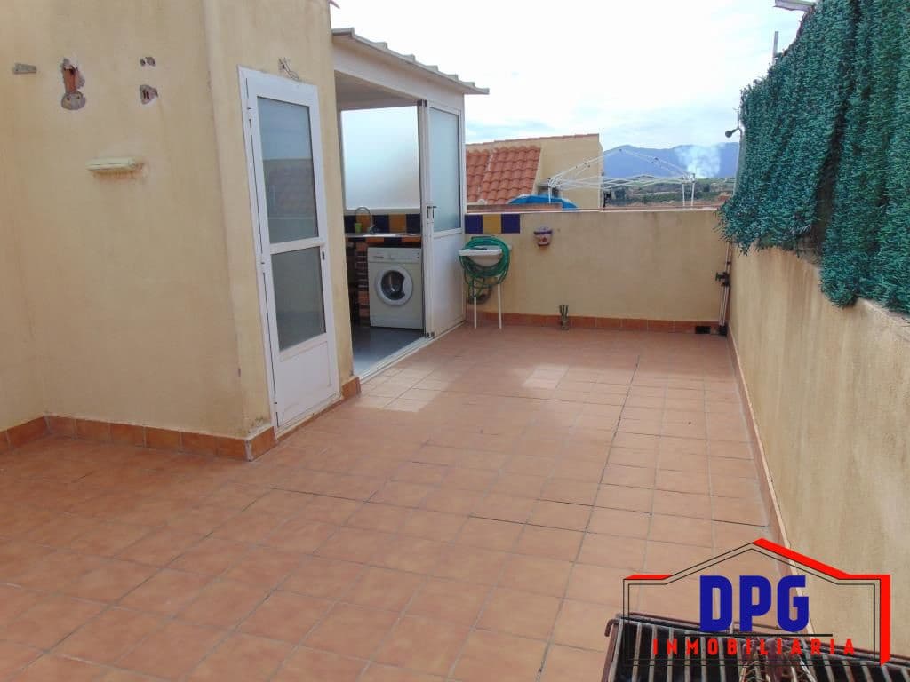 3 makuuhuone Huoneisto myytävänä paikassa Vera mukana 
autotalli - 129 000 € (Ref: 9570813)