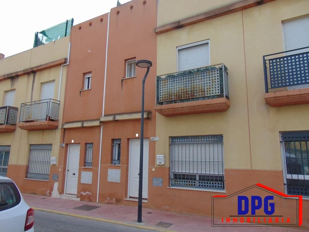 3 makuuhuone Huoneisto myytävänä paikassa Vera mukana 
autotalli - 129 000 € (Ref: 9570813)