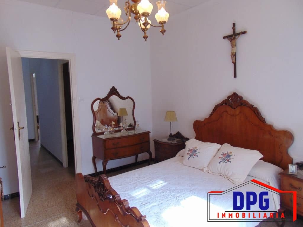 3 soveværelse Byhus til salg i Vera med garage - € 119.900 (Ref: 9719700)