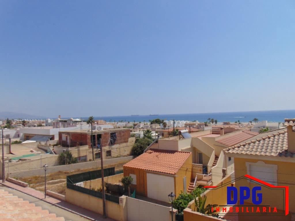 Apartamento de 3 habitaciones en Garrucha en venta - 245.000 € (Ref: 9794285)