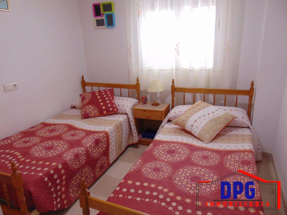 2 slaapkamer Appartement te koop in Garrucha met garage - € 140.000 (Ref: 9903909)