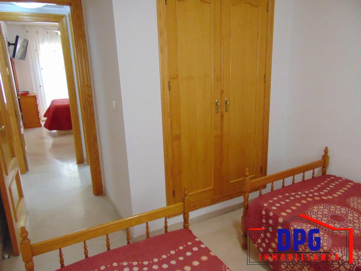 2 slaapkamer Appartement te koop in Garrucha met garage - € 140.000 (Ref: 9903909)