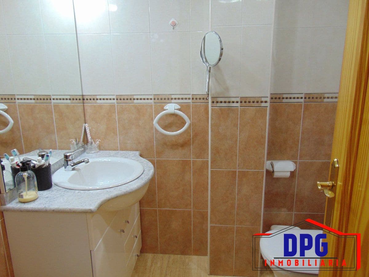 2 slaapkamer Appartement te koop in Garrucha met garage - € 140.000 (Ref: 9903909)