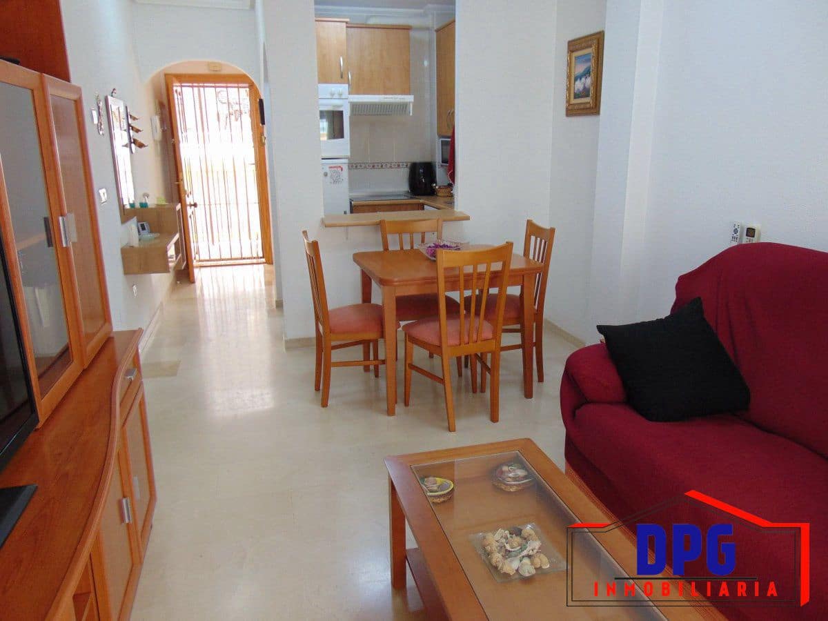 2 slaapkamer Appartement te koop in Garrucha met garage - € 140.000 (Ref: 9903909)