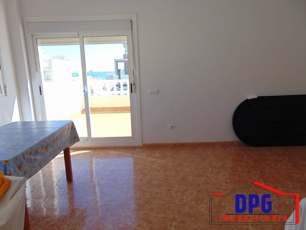 5 quarto Casa em Banda para venda em Garrucha com garagem - 285 000 € (Ref: 9984480)