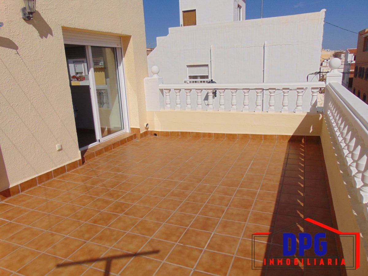 5 quarto Casa em Banda para venda em Garrucha com garagem - 285 000 € (Ref: 9984480)