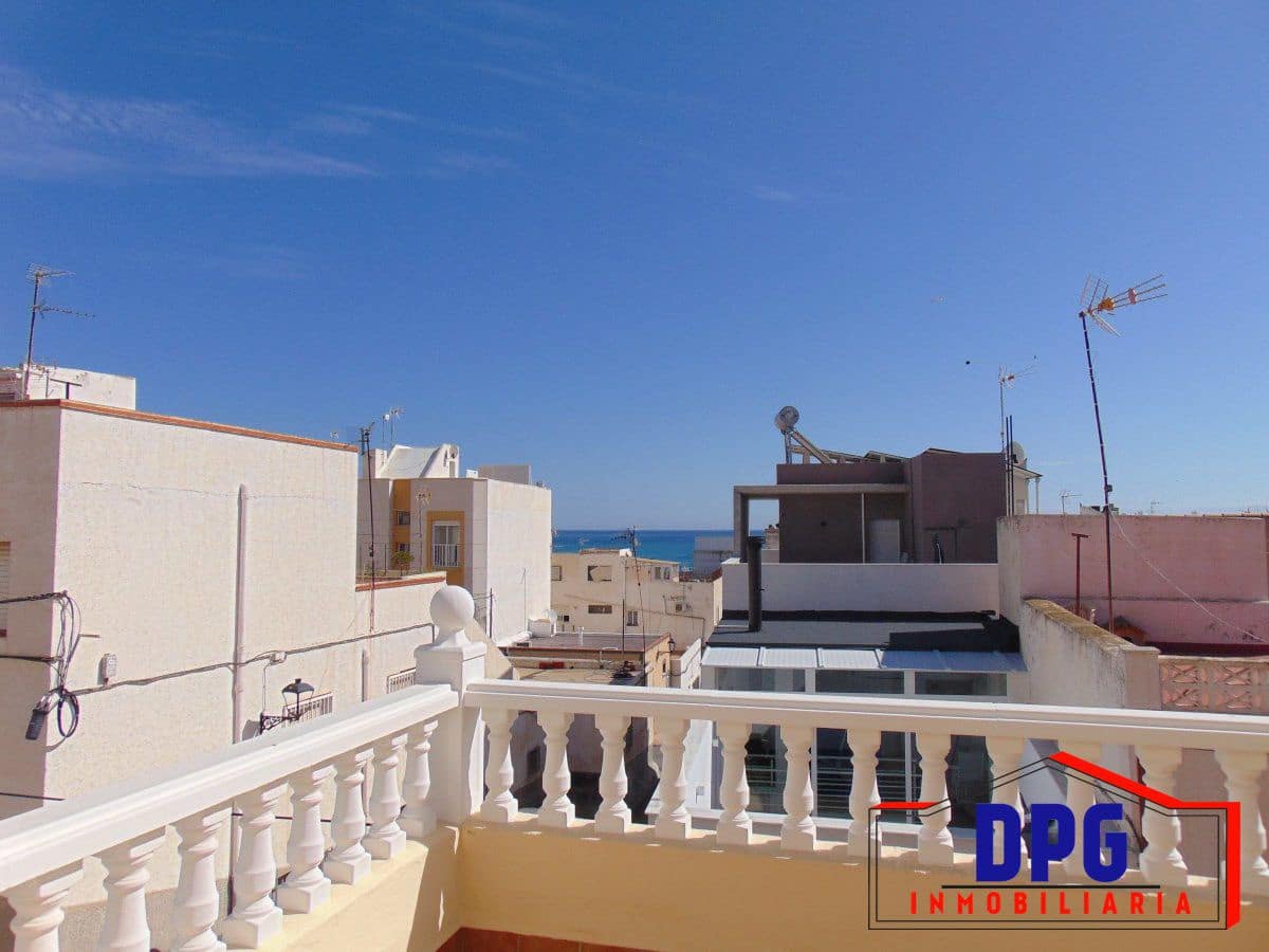 5 quarto Casa em Banda para venda em Garrucha com garagem - 285 000 € (Ref: 9984480)