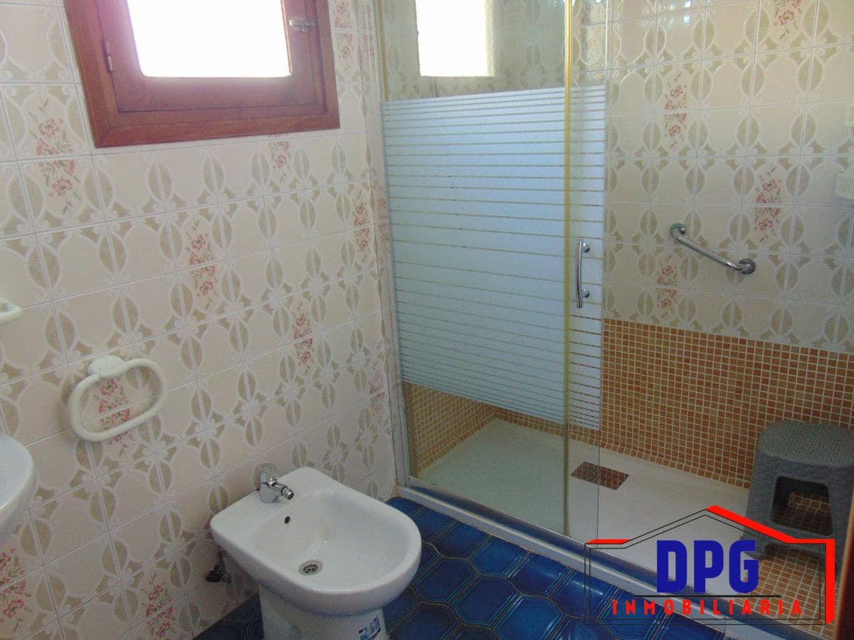 5 quarto Casa em Banda para venda em Garrucha com garagem - 285 000 € (Ref: 9984480)