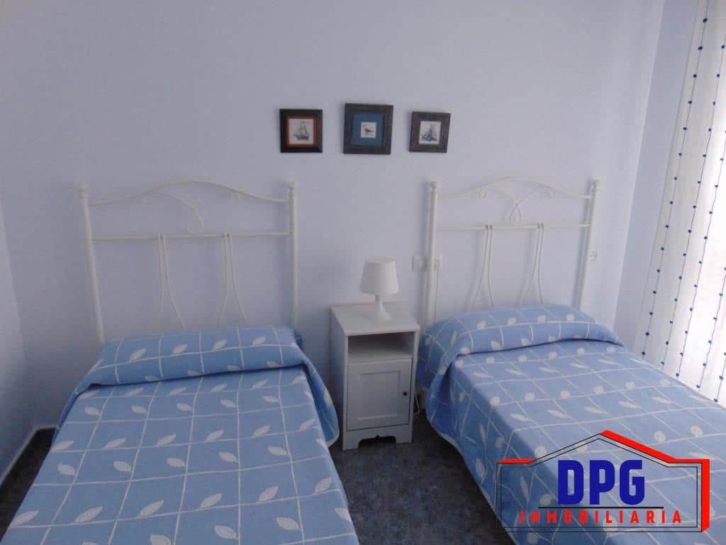 Appartement de 2 chambres à louer à Garrucha avec garage - 375 € (Ref: 9996699)