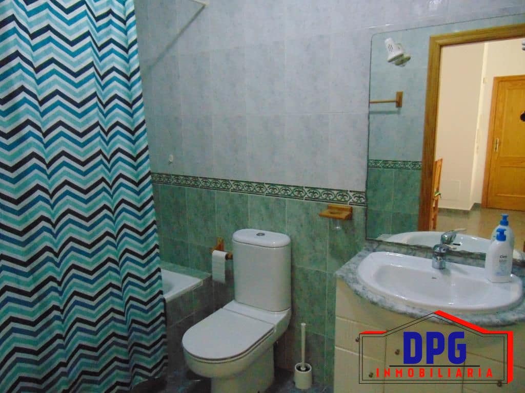 Appartement de 2 chambres à louer à Garrucha avec garage - 375 € (Ref: 9996699)