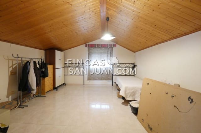 Chalet de 7 habitaciones en Muchamiel / Mutxamel en venta - 567.000 € (Ref: 9112780)
