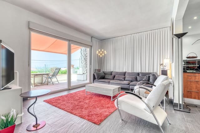 4 slaapkamer Villa te koop in El Mas Fumats, Roses met zwembad - € 699.000 (Ref: 9759433)