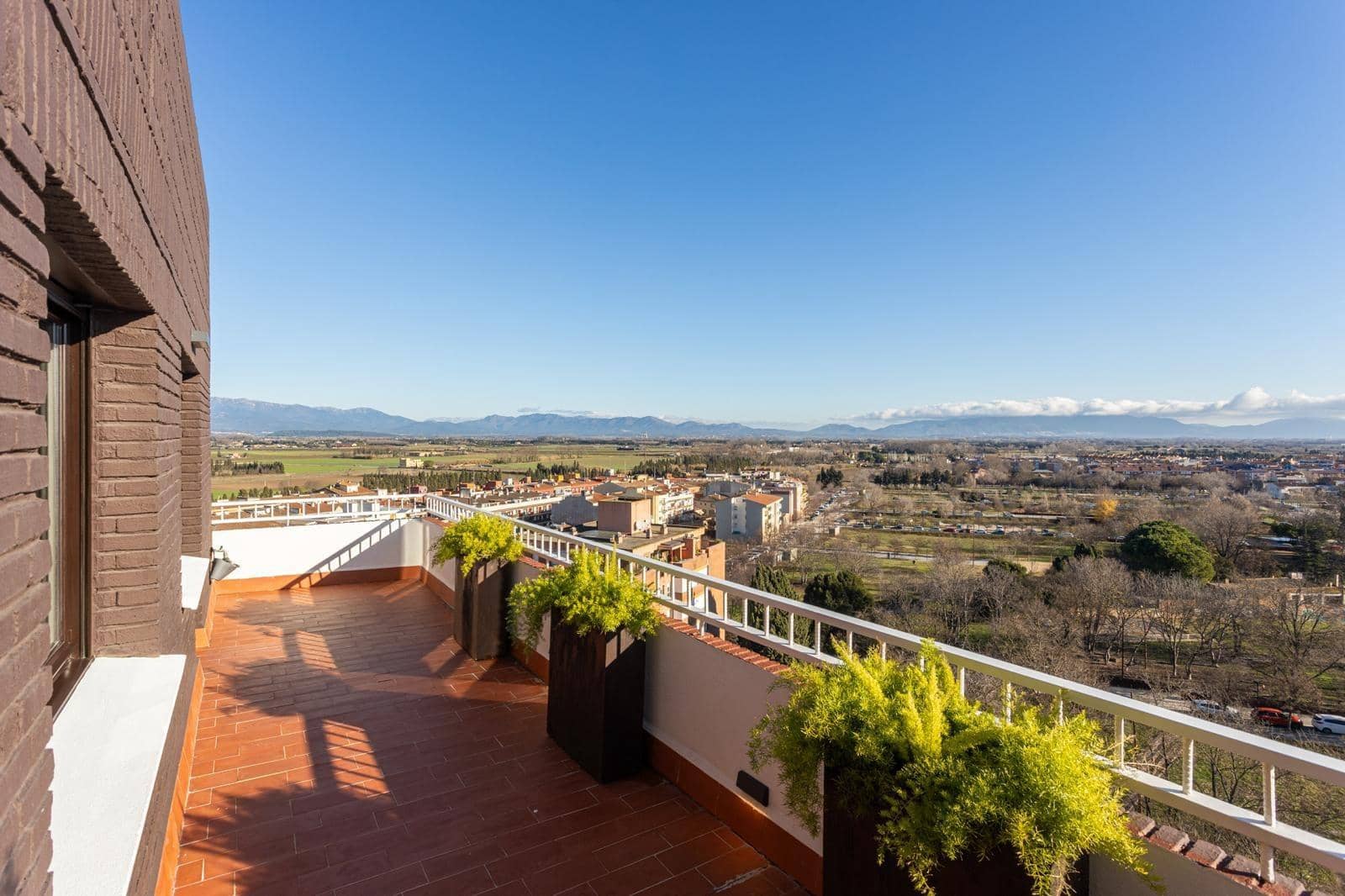 4 soverom Penthouse til salgs i Figueres - € 523 000 (Ref: 9759435)