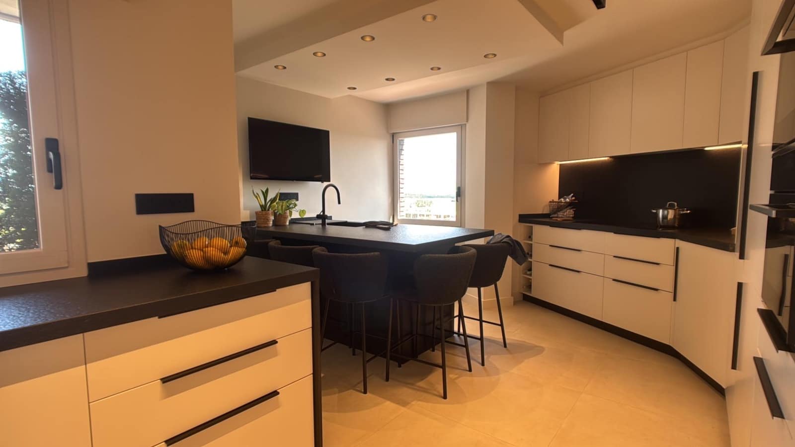 4 slaapkamer Penthouse te koop in Figueres - € 490.000 (Ref: 9759435)
