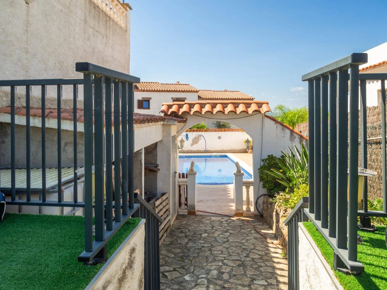 4 sypialnia Willa na sprzedaż w L'Escala z basenem garażem - 559 000 € (Ref: 9759438)