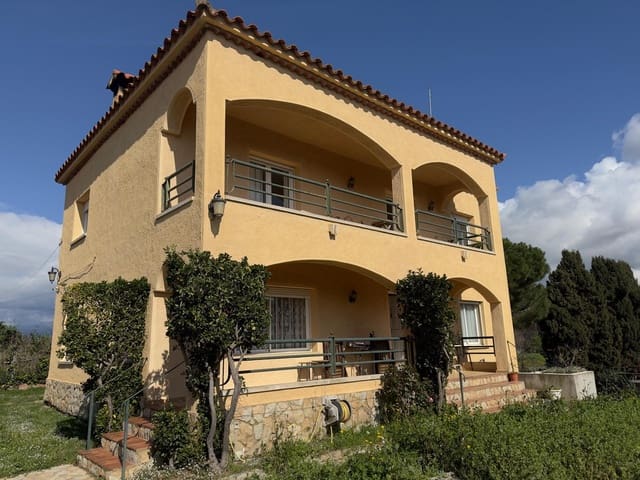 7 makuuhuone Huvila myytävänä paikassa Garriguella - 425 000 € (Ref: 9759439)