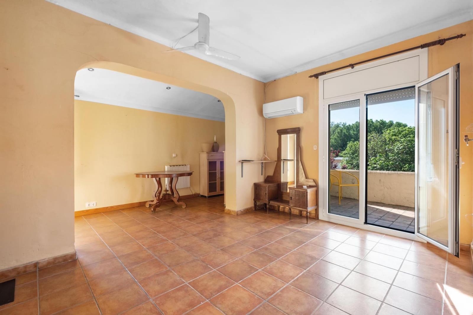 5 chambre Villa/Maison à vendre à Sant Pere Pescador avec piscine garage - 599 000 € (Ref: 9759441)