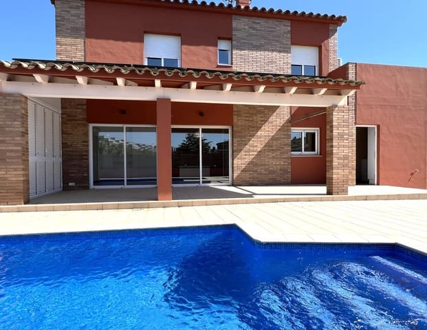 4 Zimmer Villa zu verkaufen in Sant Pere Pescador mit Pool Garage - 495.000 € (Ref: 9759442)