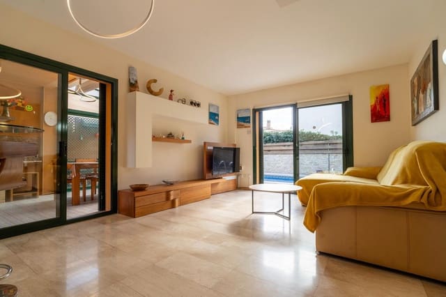 3 soveværelse Villa til salg i L'Escala med swimmingpool garage - € 539.000 (Ref: 9759445)