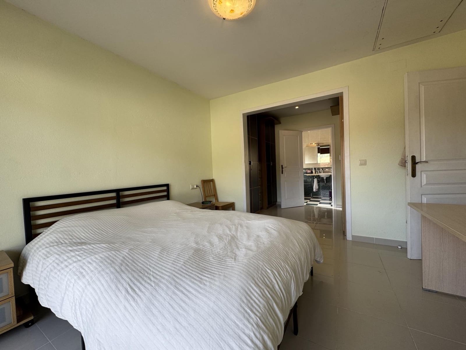 5 soverom Villa til salgs i Sant Llorenc de la Muga med svømmebasseng garasje - € 450 000 (Ref: 9759448)