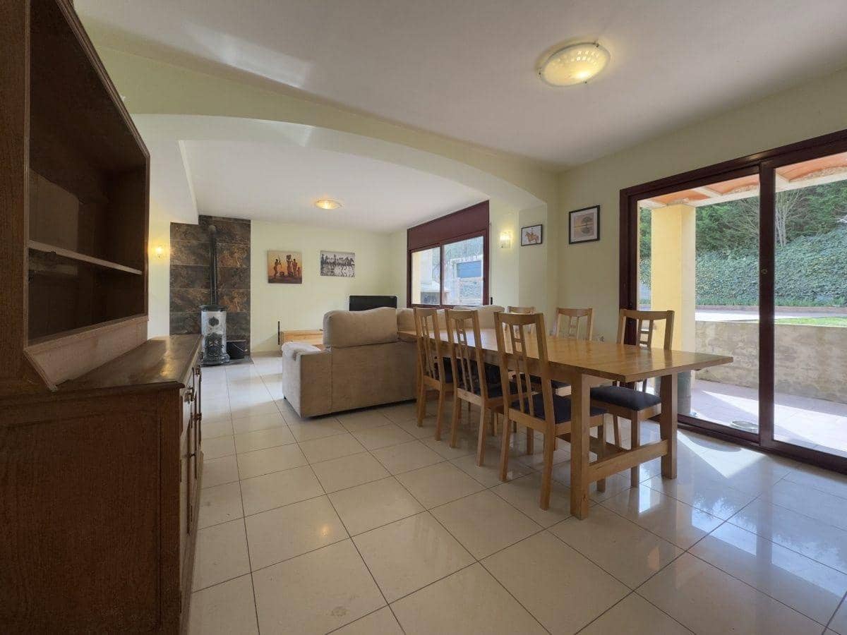 5 Zimmer Villa zu verkaufen in Sant Llorenc de la Muga mit Pool Garage - 450.000 € (Ref: 9759448)