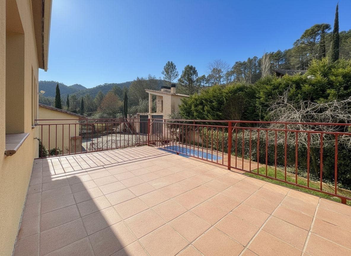 5 Zimmer Villa zu verkaufen in Sant Llorenc de la Muga mit Pool Garage - 450.000 € (Ref: 9759448)