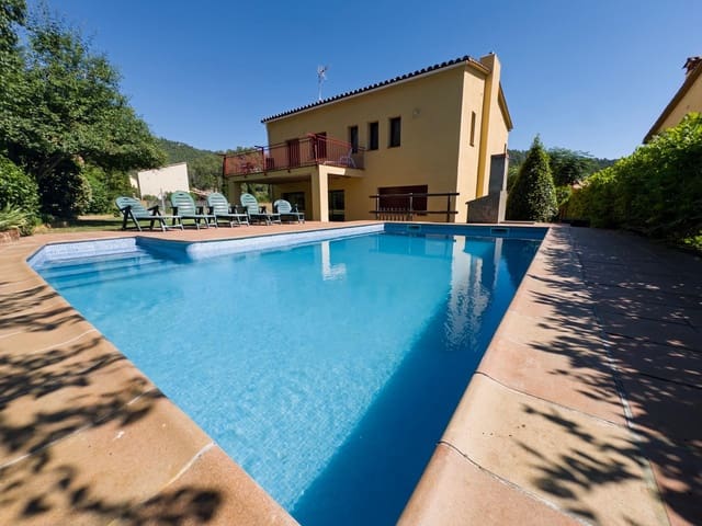 5 Zimmer Villa zu verkaufen in Sant Llorenç de la Muga mit Pool Garage - 441.000 € (Ref: 9759448)
