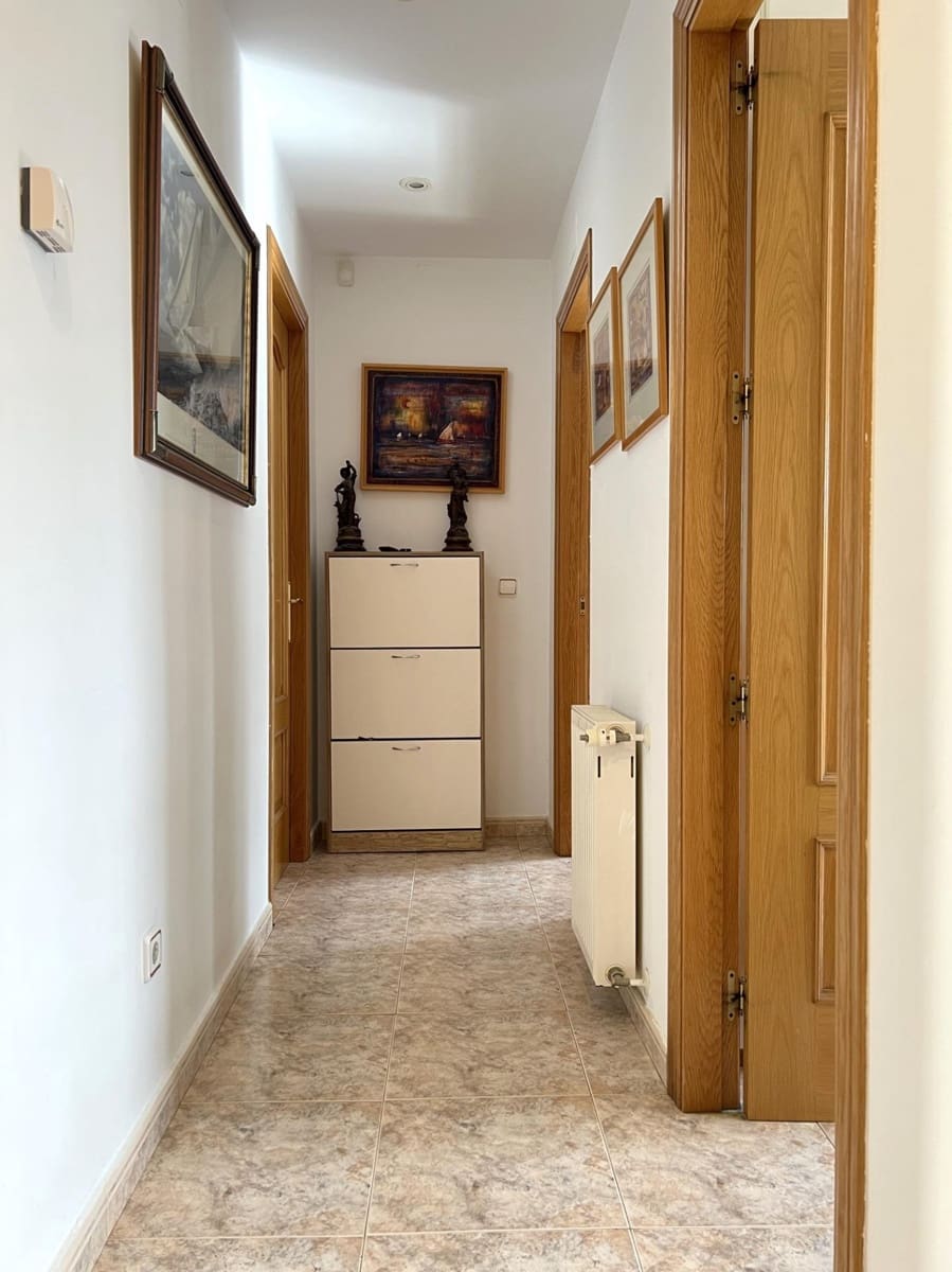 4 bedroom Villa for sale in Sant Pere Pescador with pool garage - € 495,000 (Ref: 9822903)