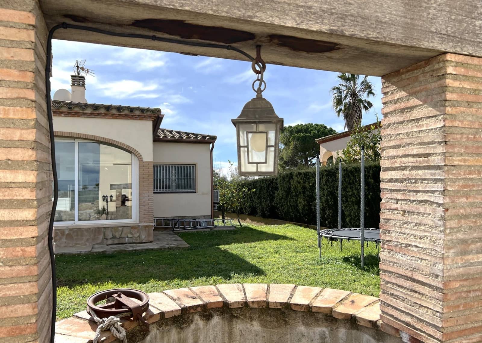 4 bedroom Villa for sale in Sant Pere Pescador with pool garage - € 495,000 (Ref: 9822903)